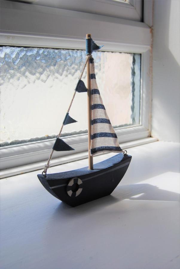 Seascape Cottage Haverigg Bagian luar foto
